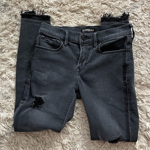 Express Black Distressed Mid Rise Ankle Jean